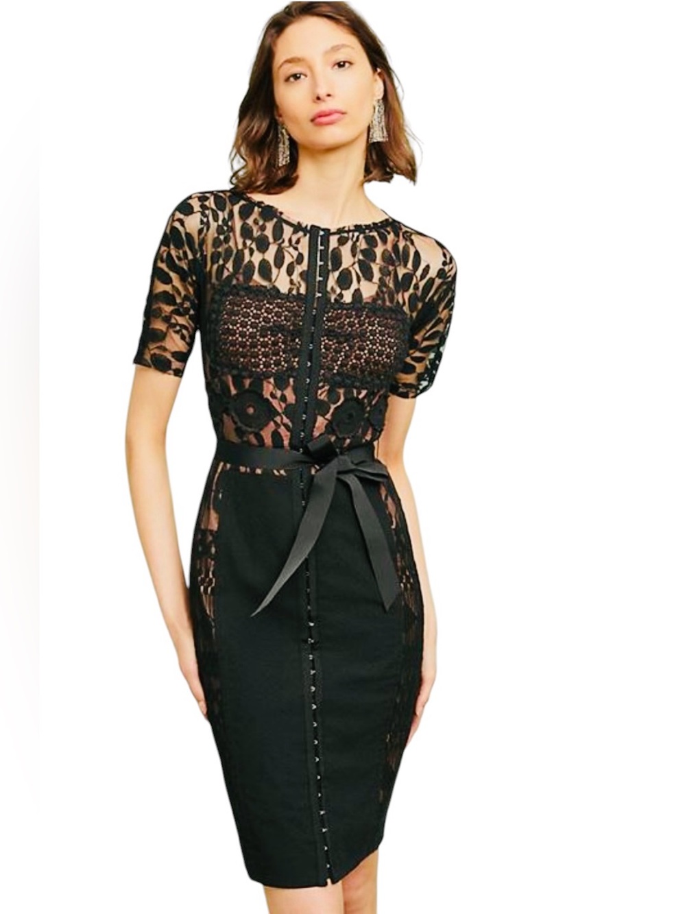 BYRON LARS For ANTHROPOLOGIE , The CARISSIMA BLACK LACE DRESS SIZE 6.